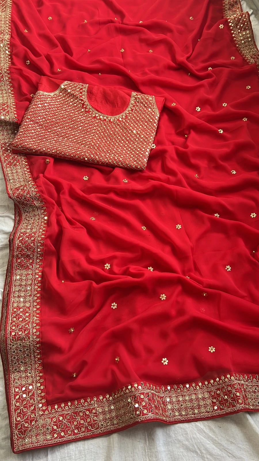 Vardan Ethnic Bt 381 Heavy Georgette Wholesale Fancy Sarees Catalog — Wholesale Sarees, MPA wholesale from Surat - Gallery Image 12